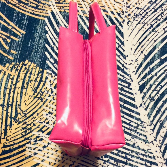 UCHI Australia Bags Uchi Australia Bath Bag Poshmark